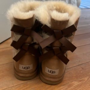 Bailey Bow II Uggs